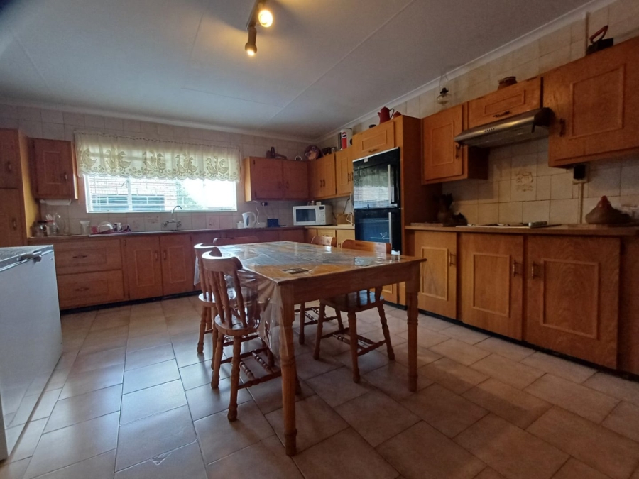 3 Bedroom Property for Sale in Songloed North West